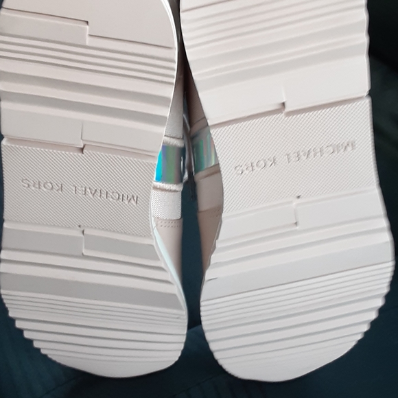 Michael Kors Leather Tennis Shoes - Size 6 - Picture 4 of 4